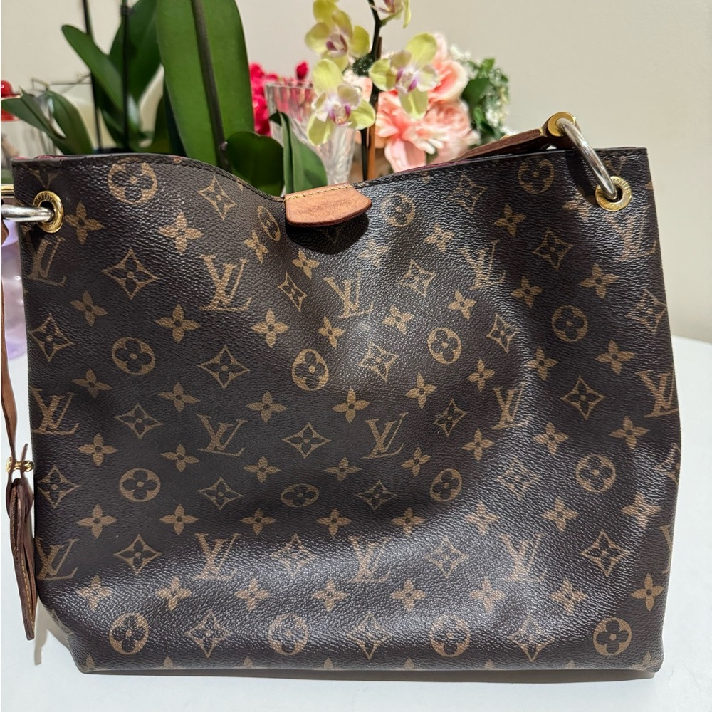 💎Authentic Louis Vuitton Graceful PM Monogram💎Original with receipt Used